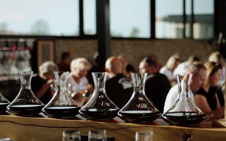 B\V Vinařství premium wine tasting with award-winning wines