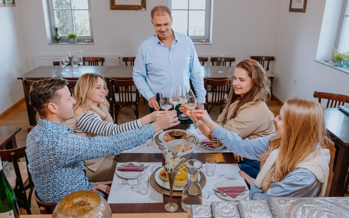 Cseri wine tasting with beautiful Pannonhalma red wines