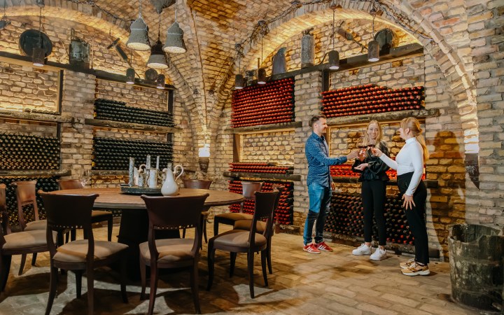 Eklézsia wine dinner with wood-fired dishes in a 6-meter-deep cellar