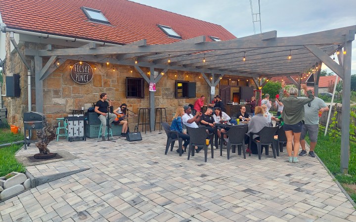 Fecske wine tasting in one of the most beautiful buildings of Monor wine village