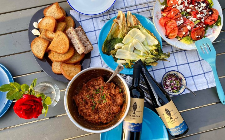 FILIBERK wine tasting with premium wines from a family-run boutique garage winery