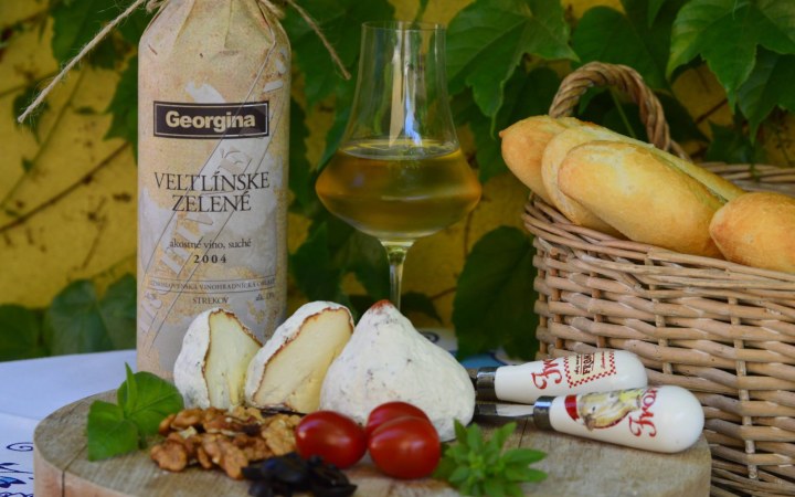 Georgina borkóstoló igazi sajtműhelyben készült remekekkel