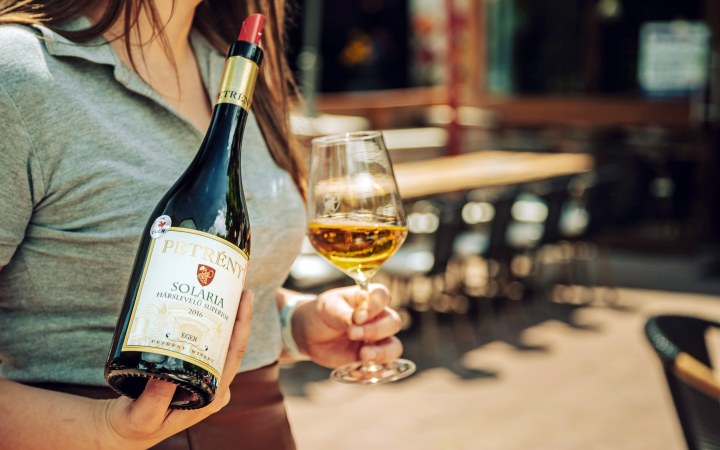 Petrény borkóstoló superior dűlők boraival a Szépasszony-völgyben