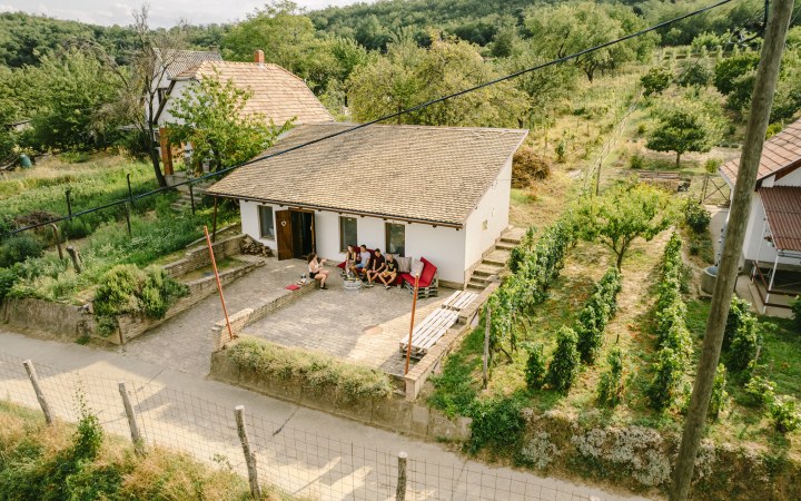 Pósta borkóstoló az organikus szekszárdi birtokon