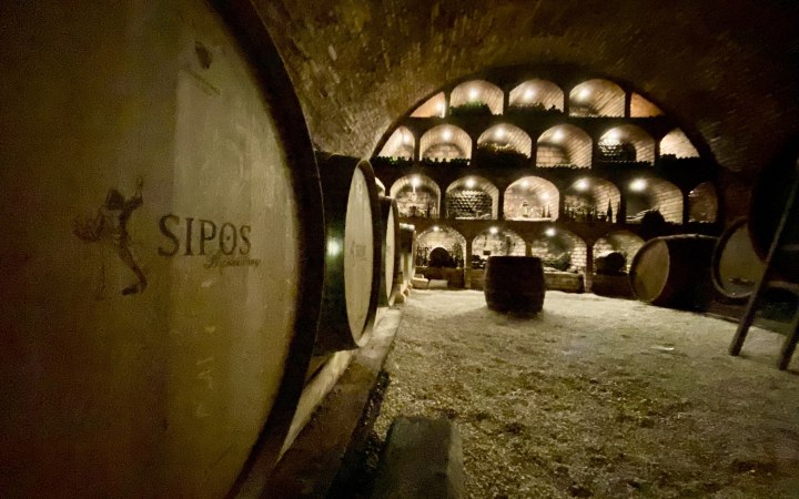 Sipos borkóstoló borvacsorával és páratlan kilátással a Badacsonyra