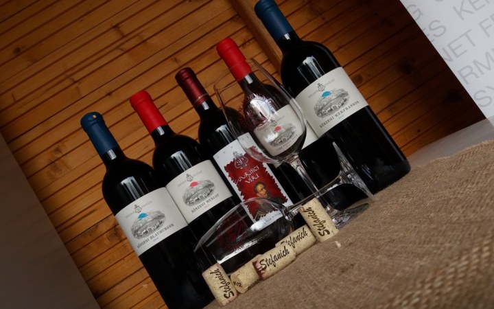 Stefanich wine tasting in the classic Kőszeg wine bar