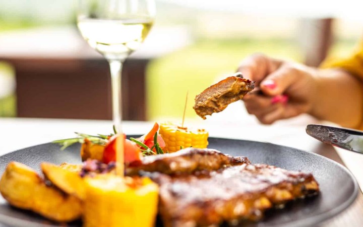 Szatmári borkóstoló borvacsorával a szigligeti Vulcanus Borteraszon