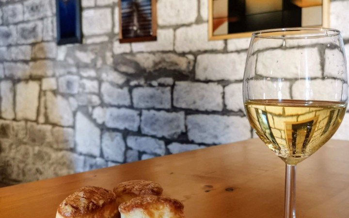 Aranynap wine tasting with natural wines galéria kép