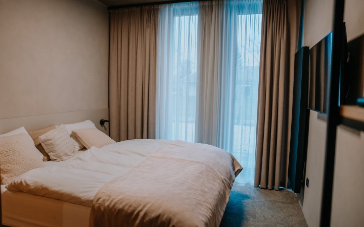 Bott Frigyes wine tasting with biodynamic natural wines