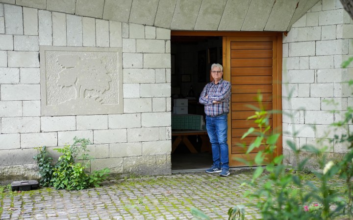 Csutorás borkóstoló a Kistályai úti modern pincében galéria kép