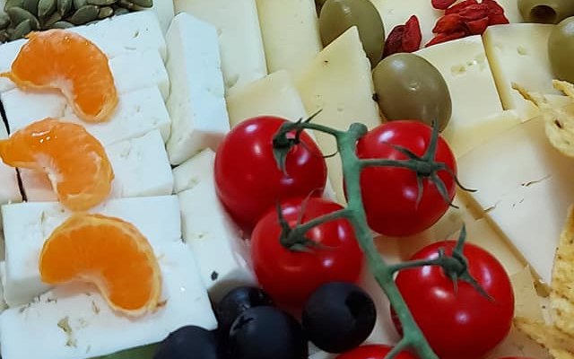 Georgina wine tasting with masterpieces made in a real cheese workshop galéria kép