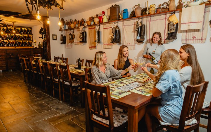 Árendás wine tasting with oven-baked dinner and dessert