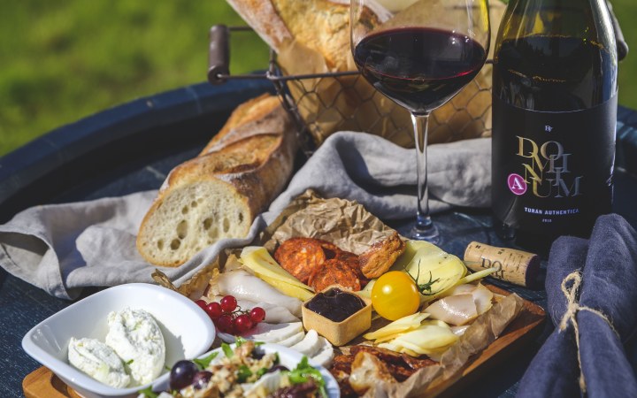 Dominium wine tasting with grand selection wines