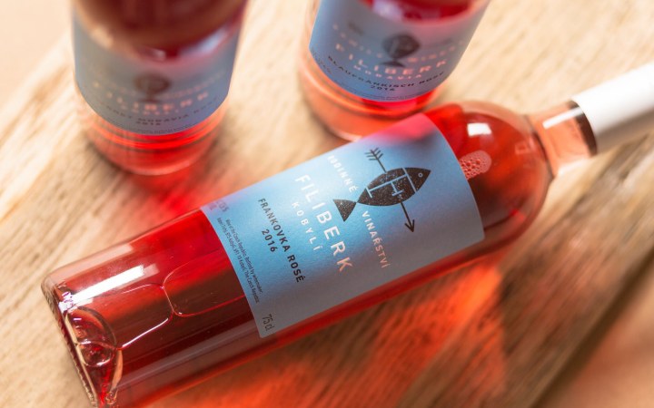 FILIBERK wine tasting with premium wines from a family-run boutique garage winery