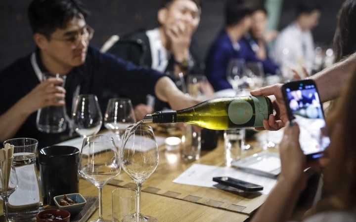 Gál Tibor borkóstoló 30 év történetével és sétával a föld alatti pincerendszerben galéria kép