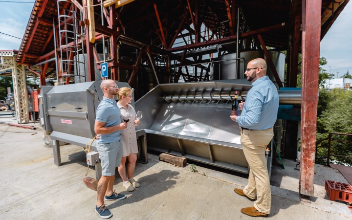 Juhász Testvérek borkóstoló barrique és selection borokkal