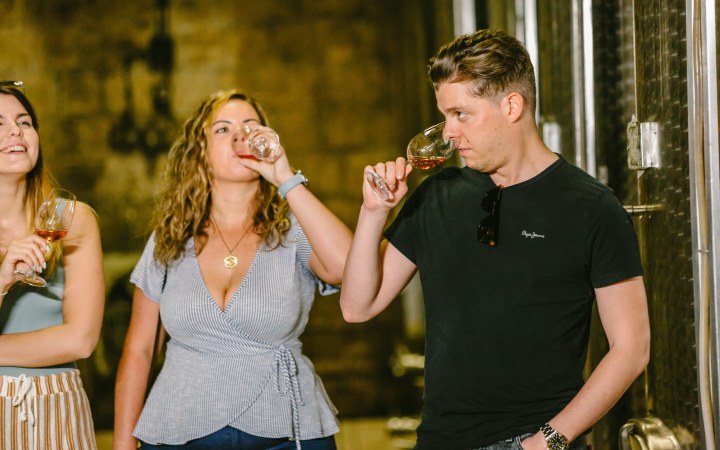 Katona borkóstoló elegáns világfajtákkal