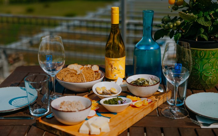 Kékajtó wine tasting on the organic Kőröshegy estate galéria kép