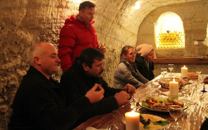 Lingó wine tasting with artisanal wines made in amphoras galéria kép