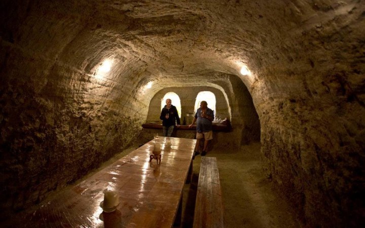 Lingó wine tasting with artisanal wines made in amphoras galéria kép