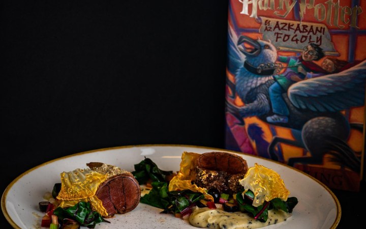 KönyvBár wine dinner inspired by world-famous books galéria kép