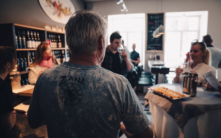 Kraft wine tasting with handcrafted wines in Rust galéria kép