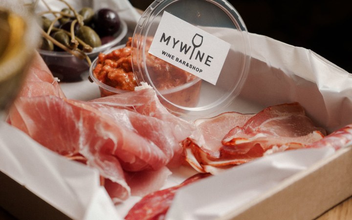 Mywine borkóstoló ősi magyar szőlőfajták boraival galéria kép