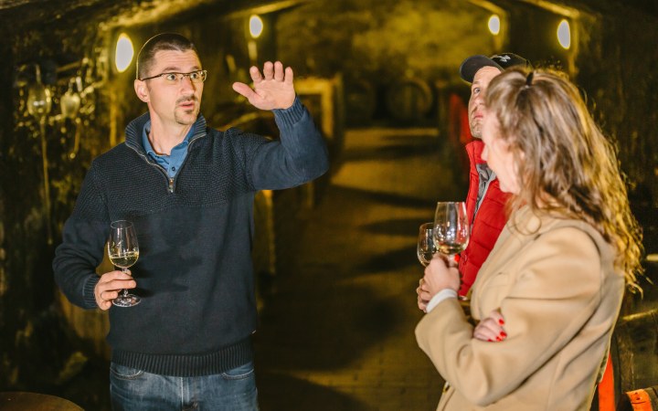 Naár wine tasting in a UNESCO World Heritage cellar