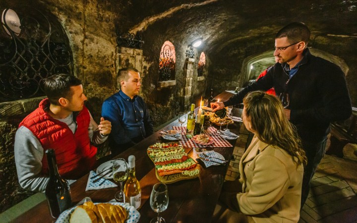 Naár wine tasting in a UNESCO World Heritage cellar
