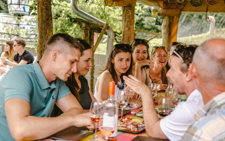 PapPince borkóstoló családias hangulatban