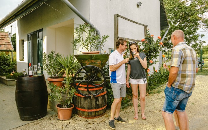 PapPince borkóstoló családias hangulatban
