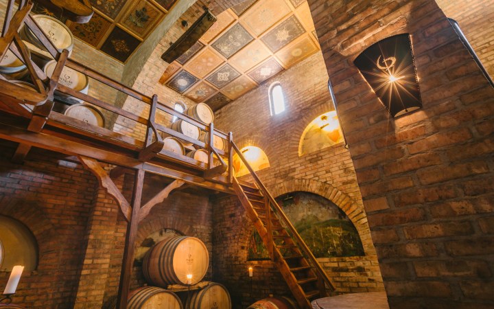 Polgár wine tasting with a visit to the wine chapel