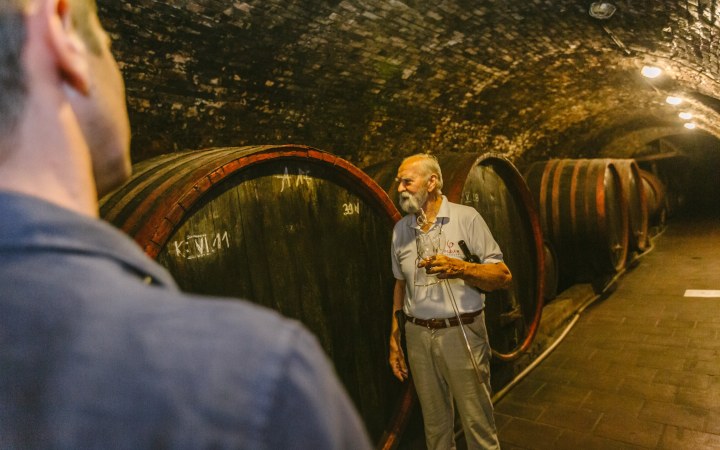 Polgár wine tasting with a visit to the wine chapel
