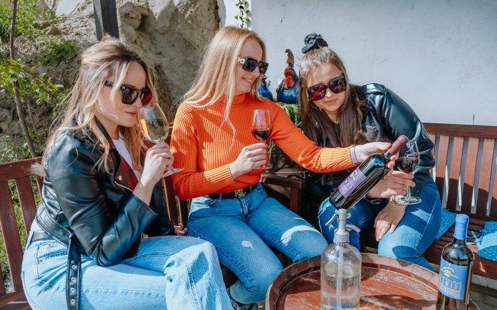 Sárkánylik wine tasting with wine dinner in the dragon's cave