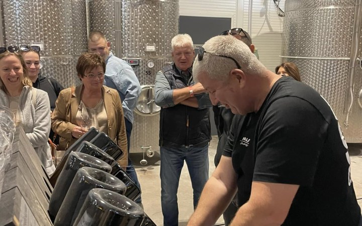Schieber wine tasting with tractor vineyard tour in the Baranya Valley galéria kép