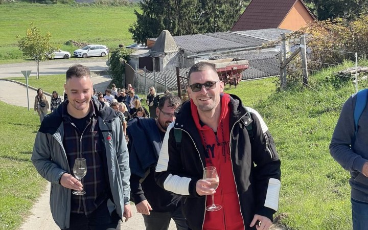 Schieber wine tasting with tractor vineyard tour in the Baranya Valley galéria kép