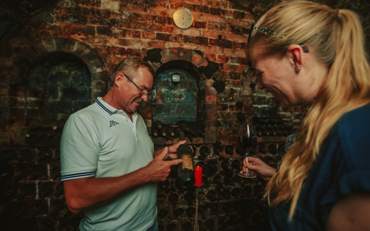 Schunk wine tasting with internationally gold-medal winning Syrah wine