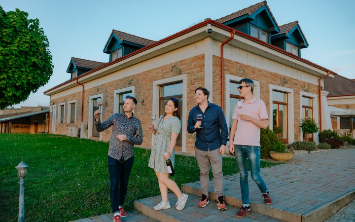 St. Peter Vini wine tasting with an unforgettable cellar tour