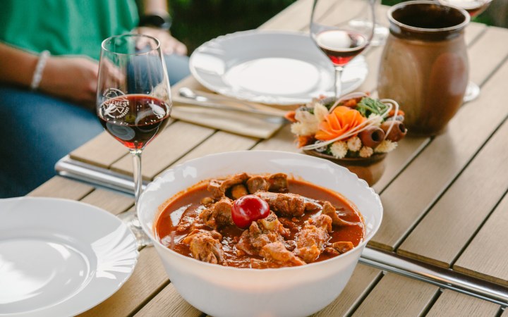 Szemes wine tasting with wine dinner or cold cuts galéria kép