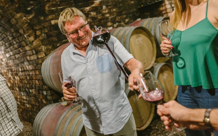 Szemes borkóstoló borvacsorával vagy hidegtállal