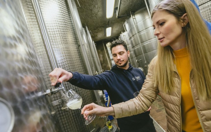Szőke Mátyás borkóstoló teljes pincetúrával galéria kép