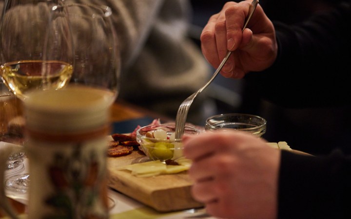 Tasting Table borkóstoló különleges esti hangulathoz választott nyolc különleges magyar borral galéria kép