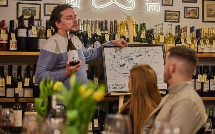 Tasting Table borkóstoló ikonikus tételekkel és egy 20 évesnél is idősebb Tokaji Aszúval galéria kép