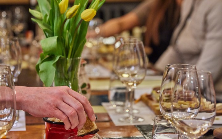 Tasting Table borkóstoló ikonikus tételekkel és egy 20 évesnél is idősebb Tokaji Aszúval galéria kép