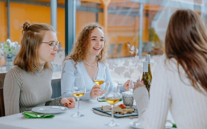 Tornai borkóstoló többféle somlói juhfarkkal