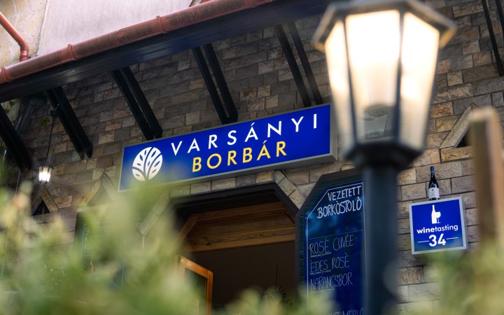 Varsányi wine tasting in Eger – 6 wines and a sparkling welcome drink in Szépasszony Valley galéria kép