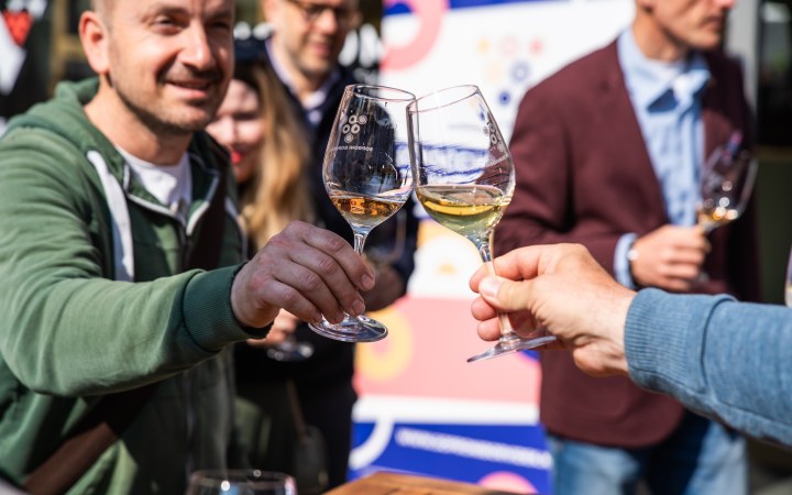 Vinodom borvacsora prémium soproni szelekciókkal és különleges hal ételekkel párosítva galéria kép